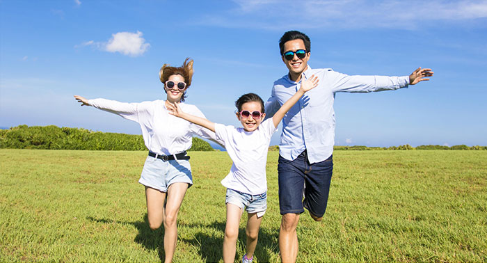 Kèm theo người thân